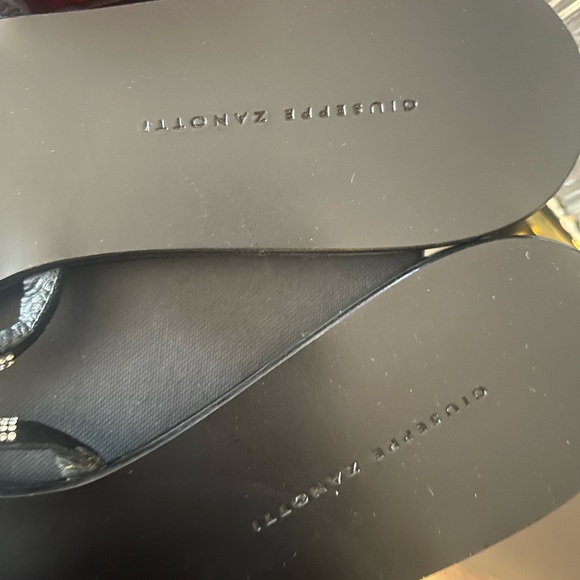 Giuseppe Zanotti Diamond studded two strap sandals - Picture 6 of 10